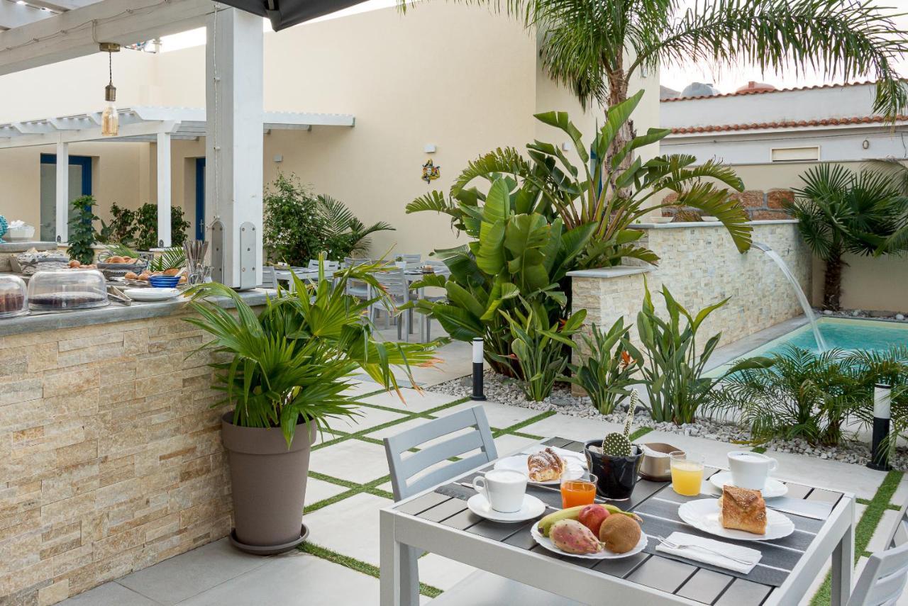 Fior Di Lino Rooms ซานวิโต โลคาโป ภายนอก รูปภาพ